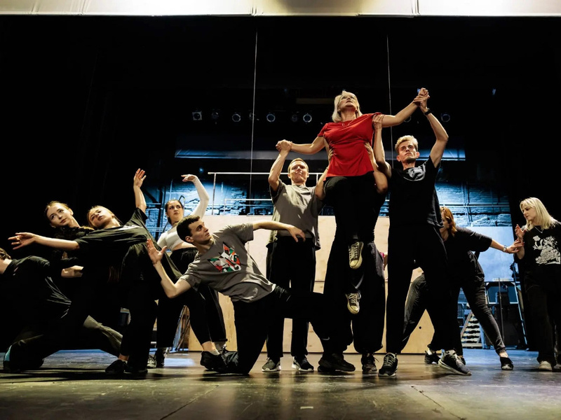 dramteatr_premiera_saveliy