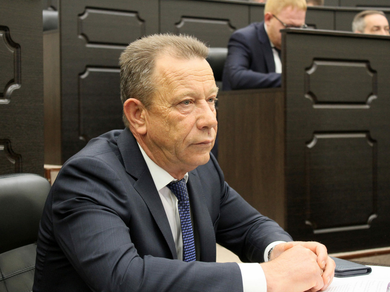Плужников